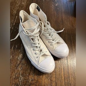 Converse Chuck Taylor all star high top white sneakers womens 10 men’s 8